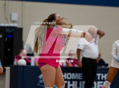 Thumbnail 2 in JV: Shorecrest Prep @ Out-of-Door Academy photogallery.