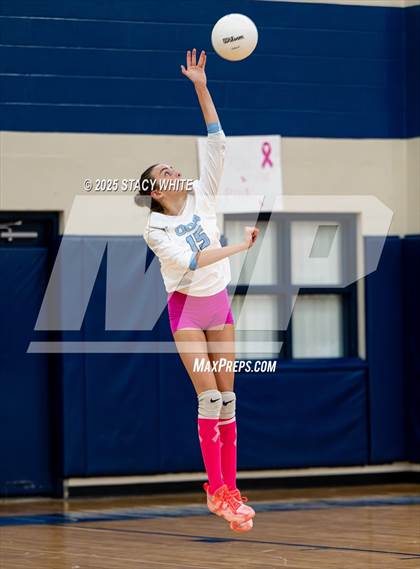 Thumbnail 1 in JV: Shorecrest Prep @ Out-of-Door Academy photogallery.