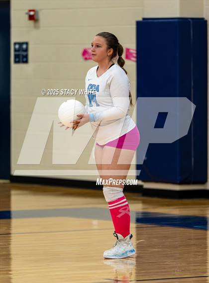 Thumbnail 3 in JV: Shorecrest Prep @ Out-of-Door Academy photogallery.
