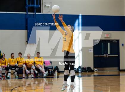 Thumbnail 1 in JV: Shorecrest Prep @ Out-of-Door Academy photogallery.