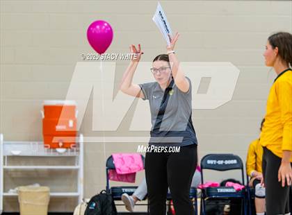 Thumbnail 2 in JV: Shorecrest Prep @ Out-of-Door Academy photogallery.