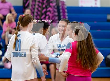 Thumbnail 3 in JV: Shorecrest Prep @ Out-of-Door Academy photogallery.