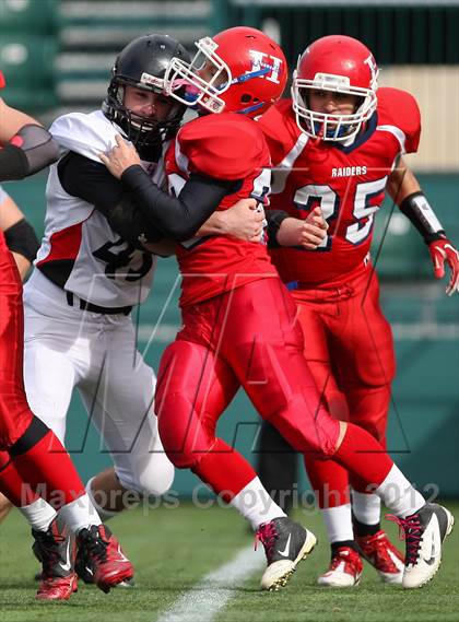 Thumbnail 2 in Hornell vs. Le Roy (NYSPHSAA Section 5 Class C Final) photogallery.