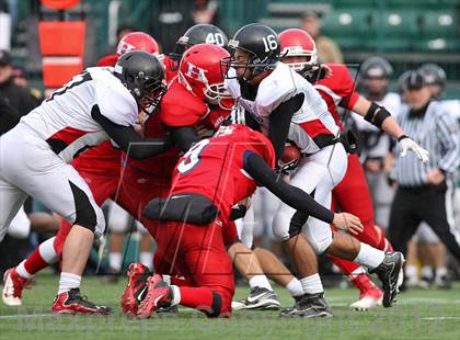 Thumbnail 2 in Hornell vs. Le Roy (NYSPHSAA Section 5 Class C Final) photogallery.