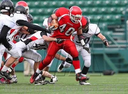 Thumbnail 1 in Hornell vs. Le Roy (NYSPHSAA Section 5 Class C Final) photogallery.