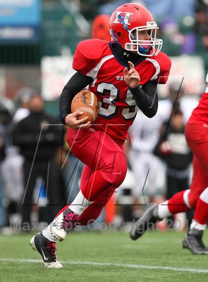 Thumbnail 2 in Hornell vs. Le Roy (NYSPHSAA Section 5 Class C Final) photogallery.