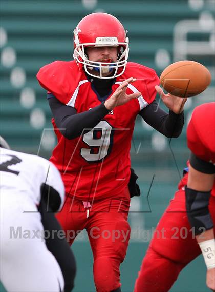 Thumbnail 2 in Hornell vs. Le Roy (NYSPHSAA Section 5 Class C Final) photogallery.
