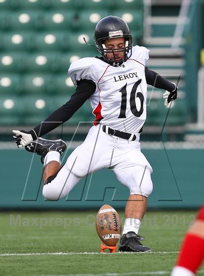 Thumbnail 1 in Hornell vs. Le Roy (NYSPHSAA Section 5 Class C Final) photogallery.