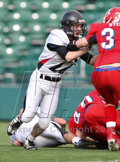 Thumbnail 2 in Hornell vs. Le Roy (NYSPHSAA Section 5 Class C Final) photogallery.