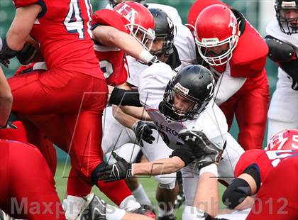 Thumbnail 3 in Hornell vs. Le Roy (NYSPHSAA Section 5 Class C Final) photogallery.