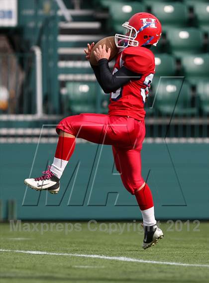 Thumbnail 2 in Hornell vs. Le Roy (NYSPHSAA Section 5 Class C Final) photogallery.