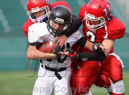 Thumbnail 1 in Hornell vs. Le Roy (NYSPHSAA Section 5 Class C Final) photogallery.