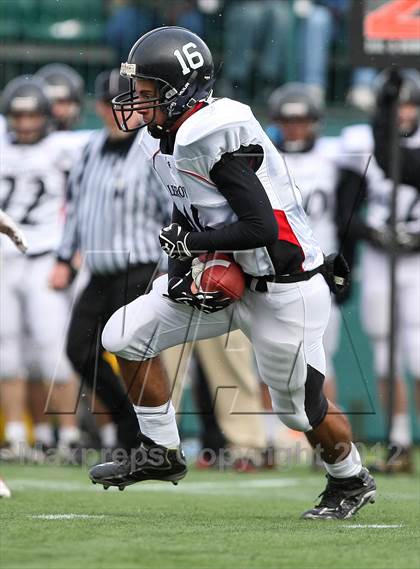 Thumbnail 1 in Hornell vs. Le Roy (NYSPHSAA Section 5 Class C Final) photogallery.
