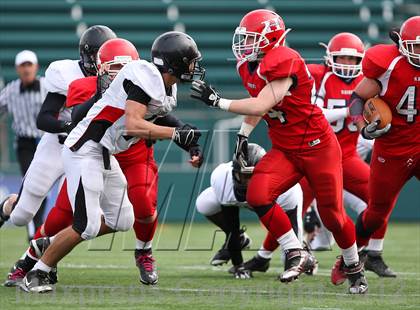 Thumbnail 2 in Hornell vs. Le Roy (NYSPHSAA Section 5 Class C Final) photogallery.