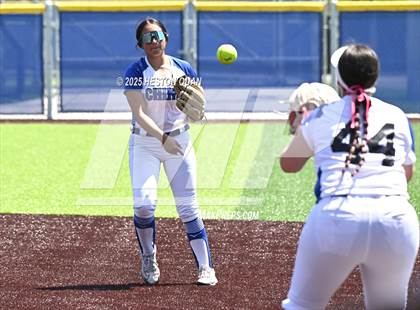 Thumbnail 2 in Beckman vs. Chino (La Mirada Classic) photogallery.