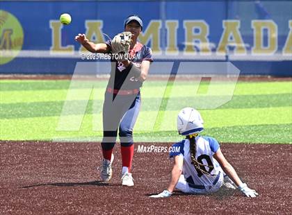 Thumbnail 1 in Beckman vs. Chino (La Mirada Classic) photogallery.
