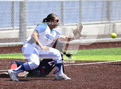Thumbnail 2 in Beckman vs. Chino (La Mirada Classic) photogallery.
