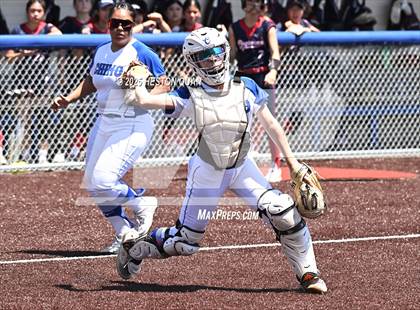 Thumbnail 2 in Beckman vs. Chino (La Mirada Classic) photogallery.