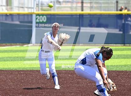 Thumbnail 3 in Beckman vs. Chino (La Mirada Classic) photogallery.