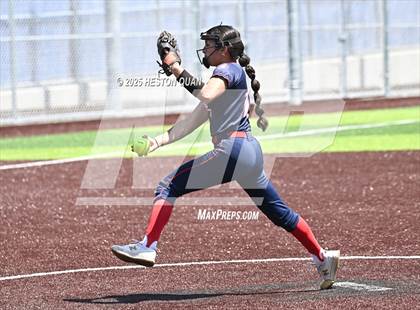 Thumbnail 1 in Beckman vs. Chino (La Mirada Classic) photogallery.