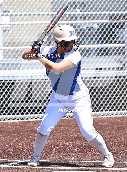Thumbnail 2 in Beckman vs. Chino (La Mirada Classic) photogallery.