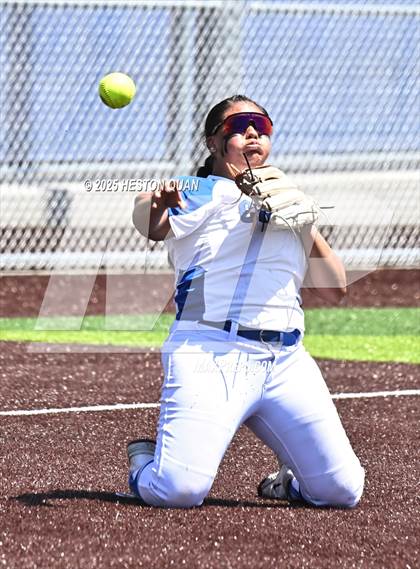 Thumbnail 1 in Beckman vs. Chino (La Mirada Classic) photogallery.