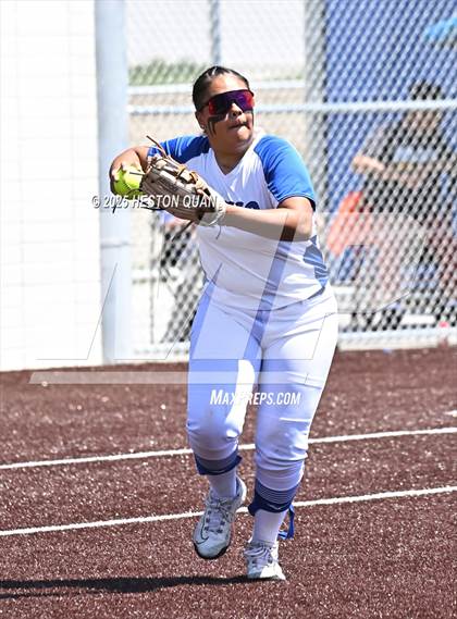 Thumbnail 2 in Beckman vs. Chino (La Mirada Classic) photogallery.