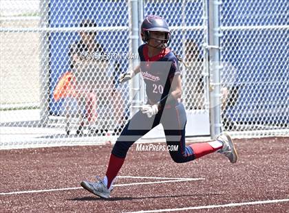 Thumbnail 2 in Beckman vs. Chino (La Mirada Classic) photogallery.