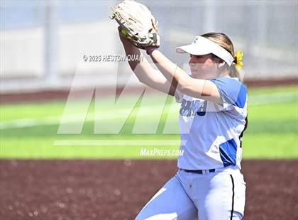 Thumbnail 1 in Beckman vs. Chino (La Mirada Classic) photogallery.