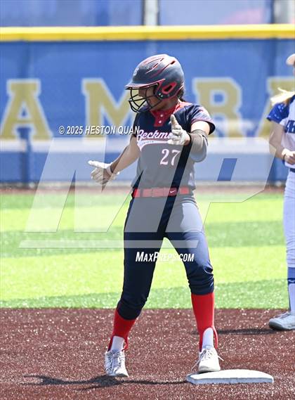 Thumbnail 2 in Beckman vs. Chino (La Mirada Classic) photogallery.