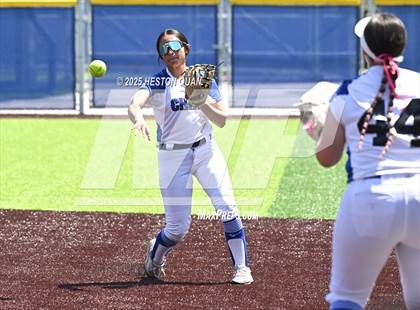 Thumbnail 3 in Beckman vs. Chino (La Mirada Classic) photogallery.