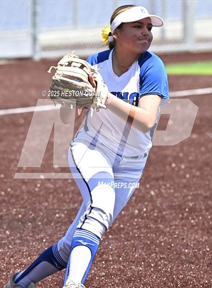 Thumbnail 1 in Beckman vs. Chino (La Mirada Classic) photogallery.