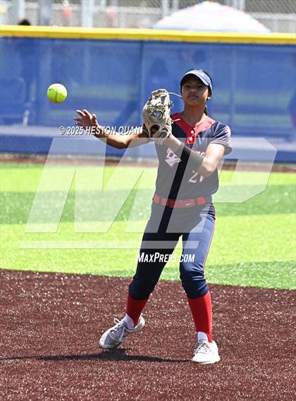 Thumbnail 2 in Beckman vs. Chino (La Mirada Classic) photogallery.