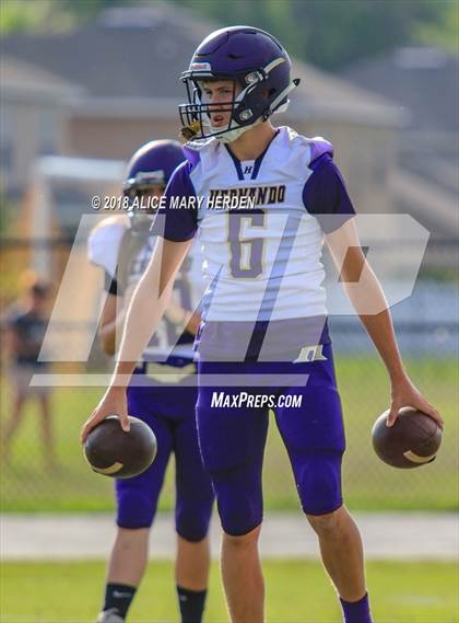 Thumbnail 2 in Hernando vs. Sunlake (Spring Game) photogallery.