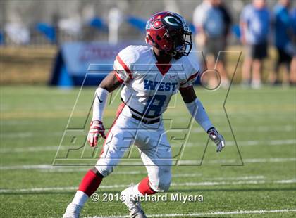 Thumbnail 2 in New Hampshire East-West All-Star Game  photogallery.