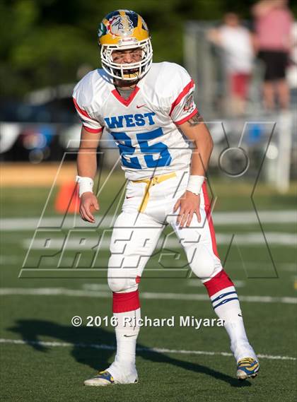 Thumbnail 2 in New Hampshire East-West All-Star Game  photogallery.