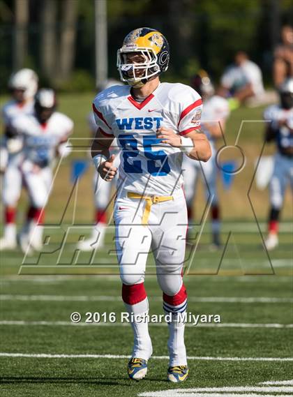 Thumbnail 2 in New Hampshire East-West All-Star Game  photogallery.