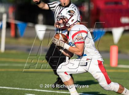 Thumbnail 3 in New Hampshire East-West All-Star Game  photogallery.