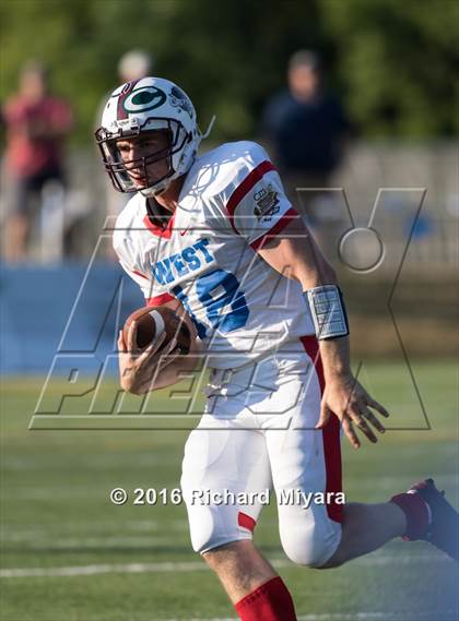 Thumbnail 3 in New Hampshire East-West All-Star Game  photogallery.