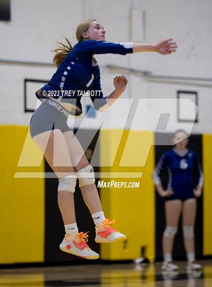Thumbnail 3 in Brighton @ Honeoye Falls-Lima photogallery.