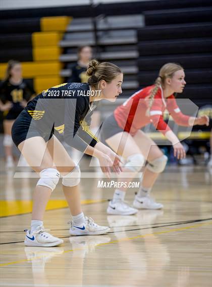 Thumbnail 3 in Brighton @ Honeoye Falls-Lima photogallery.