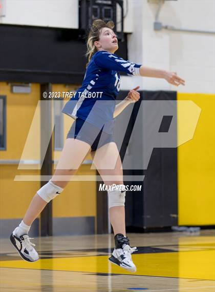 Thumbnail 3 in Brighton @ Honeoye Falls-Lima photogallery.