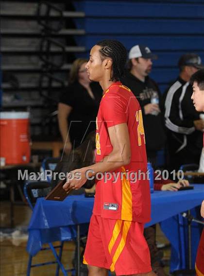 Thumbnail 3 in Chico vs. Vanden (Les Curry Invitational) photogallery.