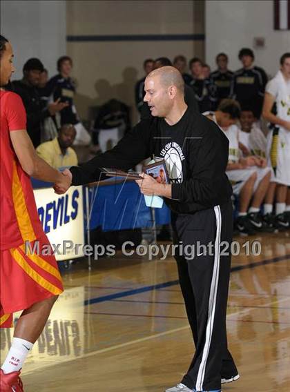 Thumbnail 2 in Chico vs. Vanden (Les Curry Invitational) photogallery.