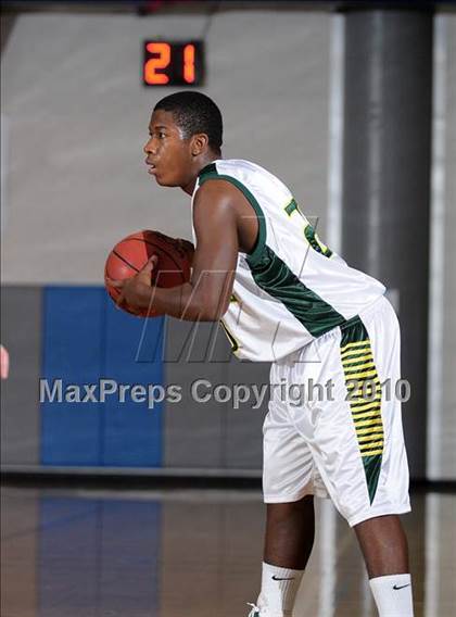 Thumbnail 2 in Chico vs. Vanden (Les Curry Invitational) photogallery.