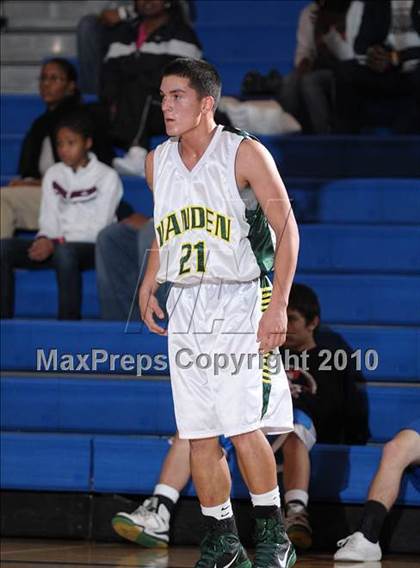 Thumbnail 3 in Chico vs. Vanden (Les Curry Invitational) photogallery.