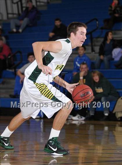 Thumbnail 3 in Chico vs. Vanden (Les Curry Invitational) photogallery.