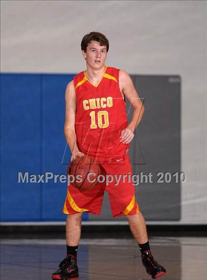 Thumbnail 3 in Chico vs. Vanden (Les Curry Invitational) photogallery.