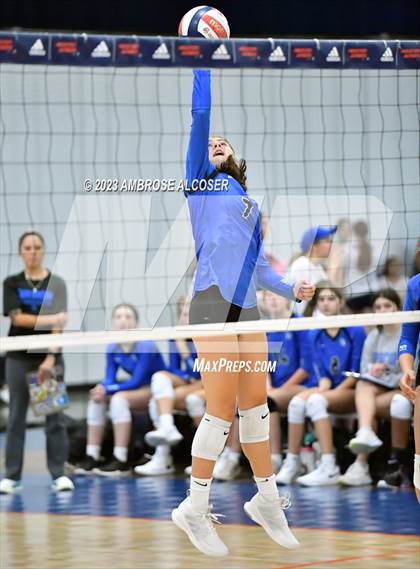 Thumbnail 2 in Episcopal vs St Francis Episcopal (CHSM Invitational Tournament) photogallery.