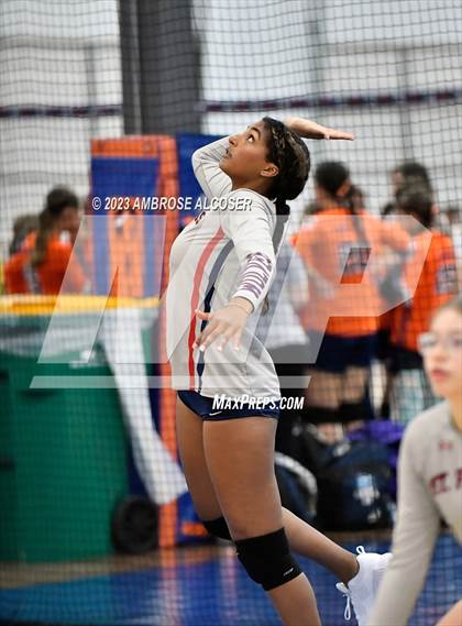 Thumbnail 2 in Episcopal vs St Francis Episcopal (CHSM Invitational Tournament) photogallery.